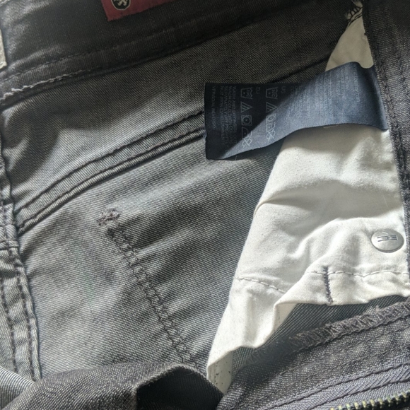 Tommy's jeans - Picture 4 of 6